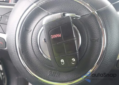 2018 Jeep Renegade Trailhawk 4X4 из США, поврежденный, VIN ZACCJBCBXJPG76647